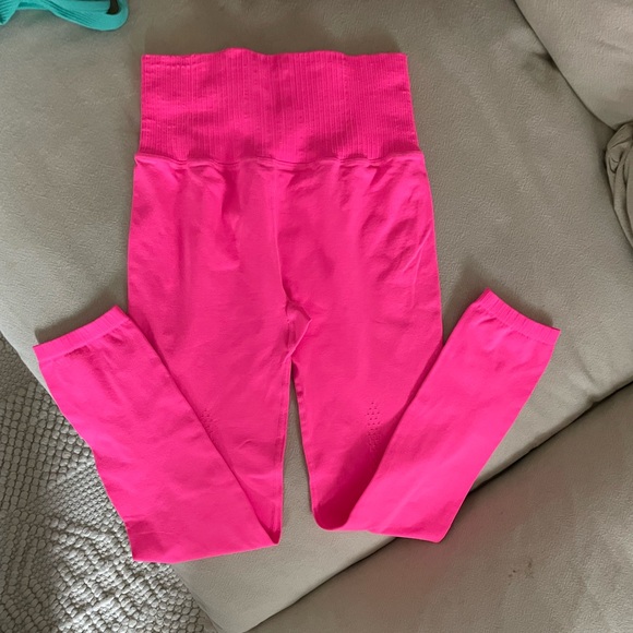 FP Movement hot pink leggings - Picture 2 of 4